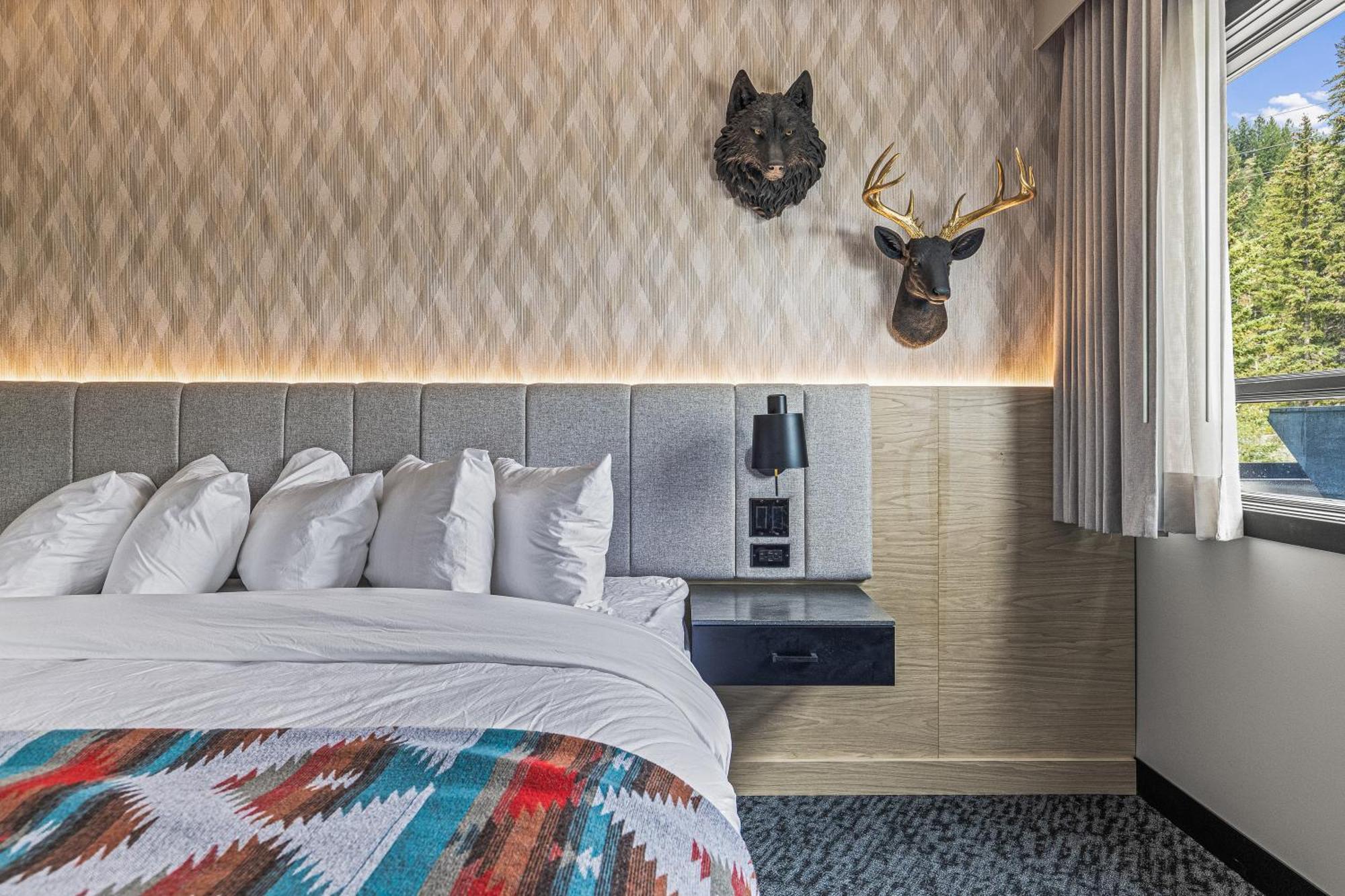 Mtn House By Basecamp Hotel Canmore Exterior foto