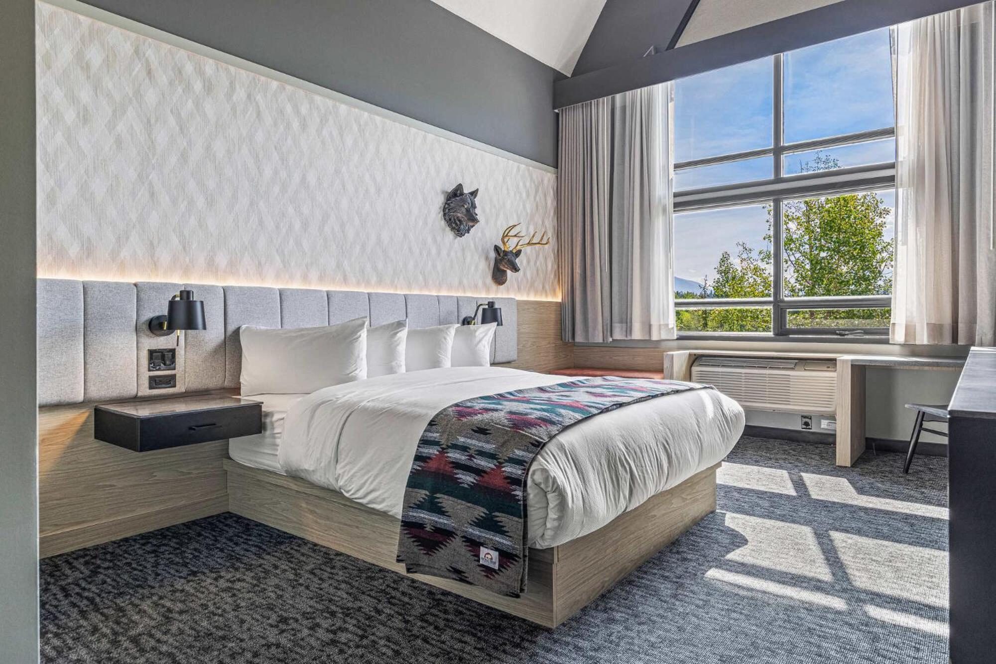 Mtn House By Basecamp Hotel Canmore Exterior foto